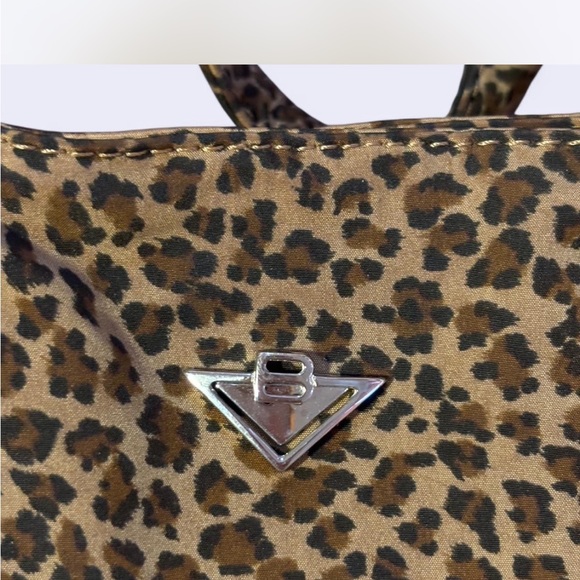 Bottega Veneta Leopard Print Tote Bag - Picture 2 of 8
